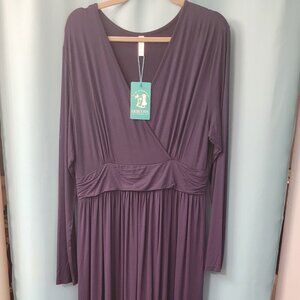 Lilbetter Navy Blue Long Sleeve V-Neck Maxi Dress NWT